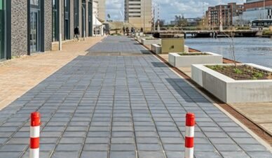 W Holandii powstał solarny chodnik