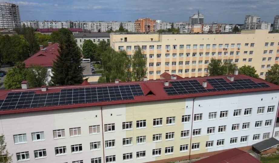 Menlo Electric sfinansował instalację PV dla szpitala w Ukrainie