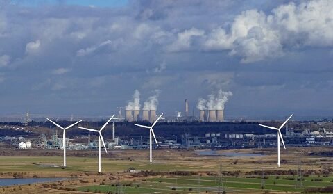 Produkcja energii w Europie mniej „zielona”