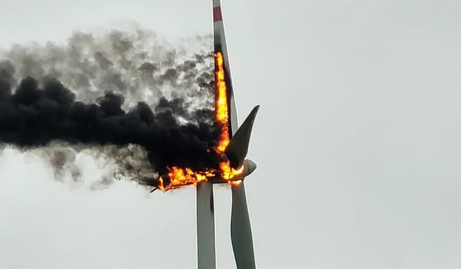 Pożar turbiny na farmie wiatrowej PGE