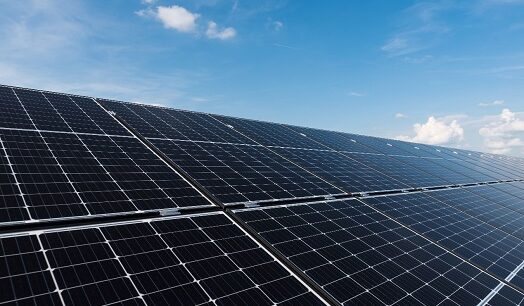 Photon Energy znalazł klienta na polskie projekty PV