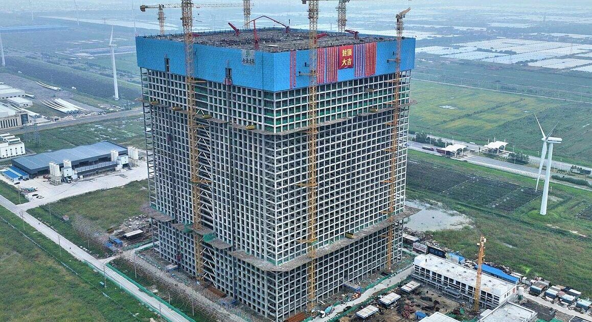 Gigantyczny grawitacyjny magazyn energii podłączony do sieci - Gramwzielone.pl