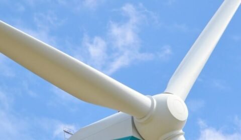 Producent łopat do turbin wiatrowych planuje masowe zwolnienia w Polsce