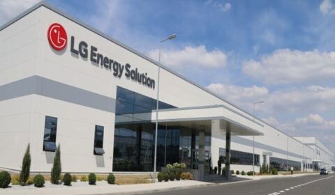 Rusza #ChargeTheFuture - płatny staż w LG Energy Solution Wrocław