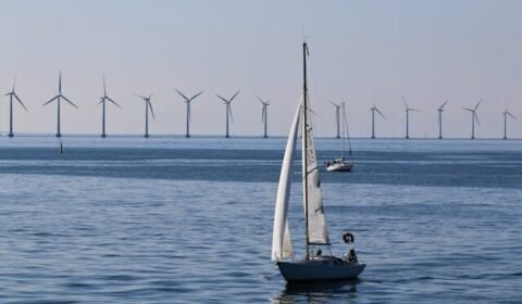 Norwegowie zbudują dwie morskie farmy wiatrowe w Estonii