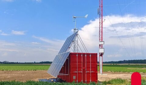 Źródła zasilania masztów pomiarowych w projektach wiatrowych