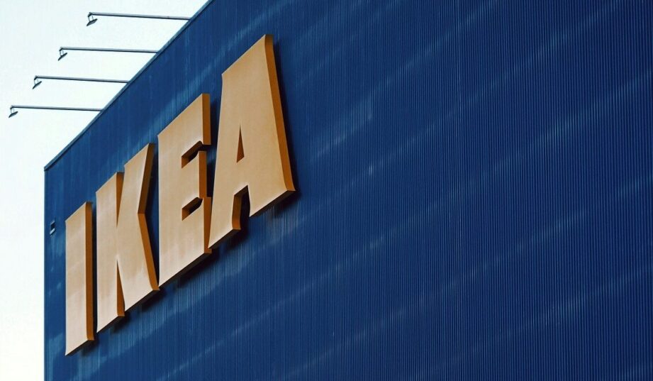 Fotowoltaika balkonowa w ofercie sieci Ikea. W jakiej cenie?