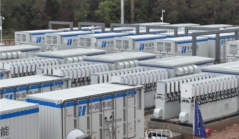 To będzie największy magazyn energii na świecie. Koszt inwestycji od 60,5 dol./kWh