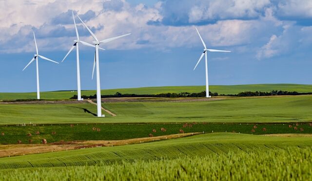 Niemcy wysadzą elektrownie wiatrowe, by zrobić miejsce na nowe