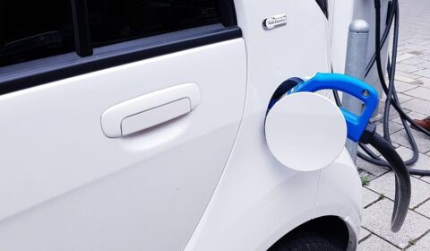 Sprzedaż elektryków w UE rośnie. Rekordowy pierwszy kwartał