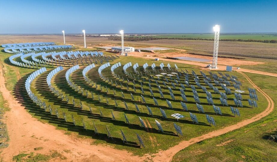 Photon Energy wybuduje elektrownię słoneczną z magazynem elektrotermicznym