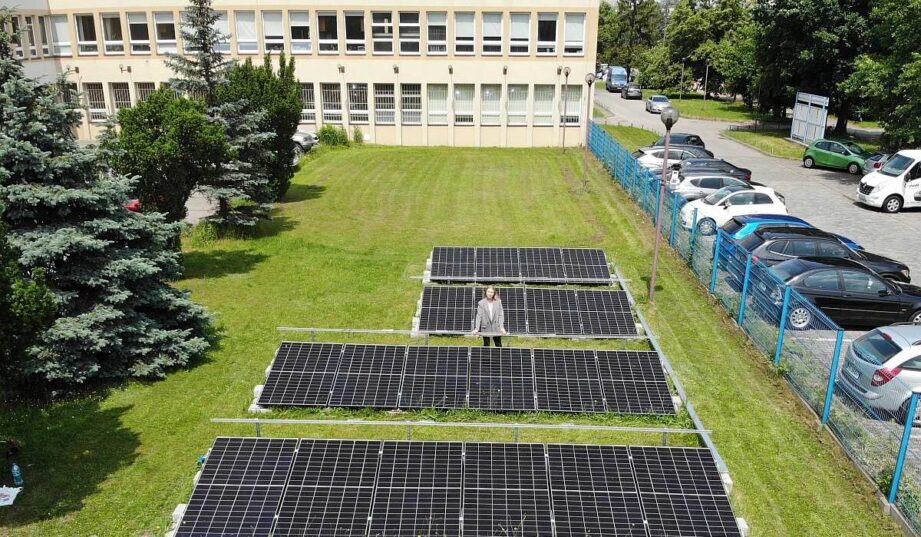 System retencji i wykorzystania deszczówki w eksploatacji farm fotowoltaicznych