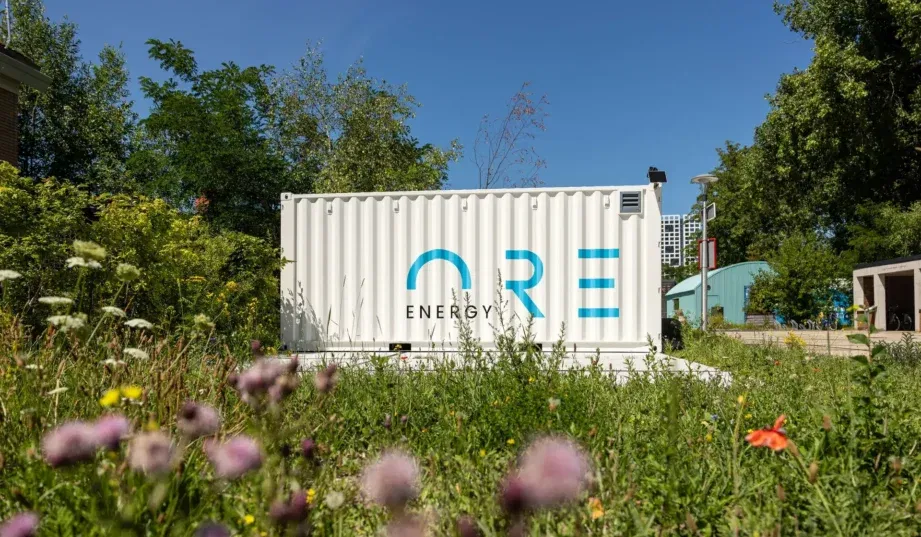 Do sieci podłączono pierwszy w Europie żelazowo-powietrzny magazyn energii