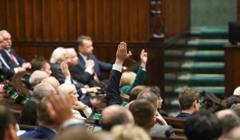 Sejm przyjął poprawki do ustawy wiatrakowej. Ustawa trafi do prezydenta