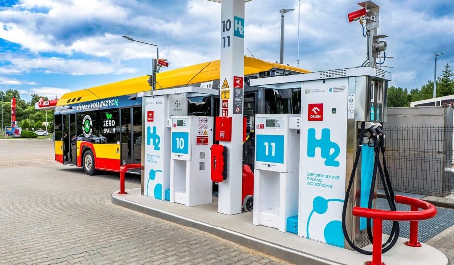 Wodór dla Wałbrzycha - Orlen otworzył nowoczesną stację tankowania