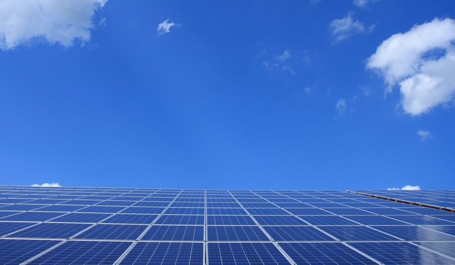 Gminy ze Śląska zainstalują fotowoltaikę i magazyny energii za ponad 10 mln zł