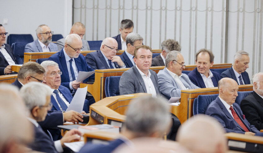 Ustawa deregulacyjna przyjęta przez Senat