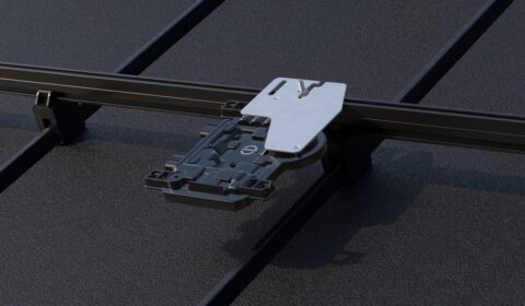 Technologia azotku galu w nowych mikroinwerterach Enphase Energy