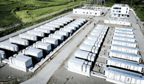 Hybrydowy magazyn energii: 100 MW mocy w bateriach i superkondensatorach