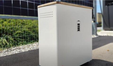 Mobilny magazyn energii plug & play. Bez konieczności przeróbek domowej sieci