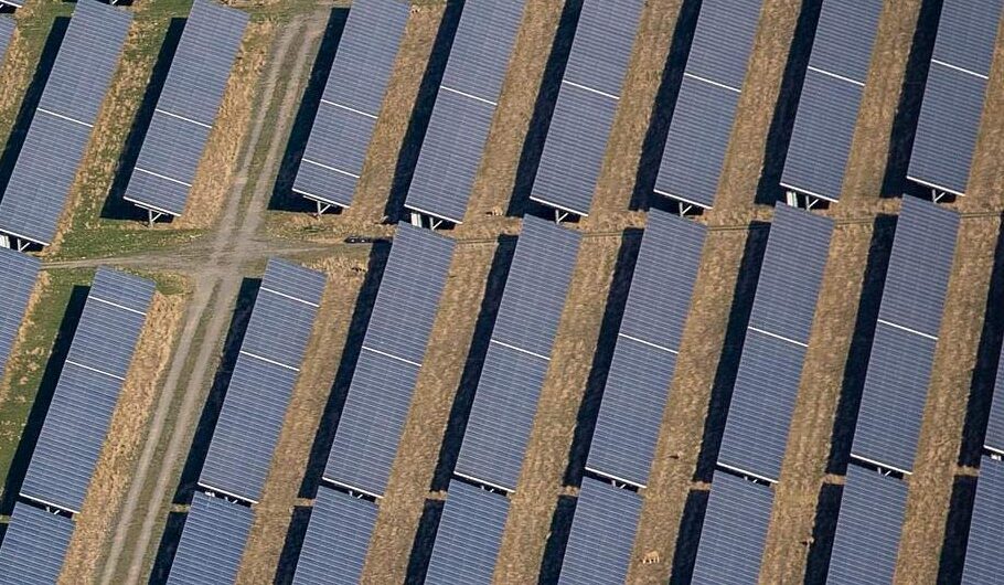 Dolnośląskie miasto postawi farmę PV z magazynem energii