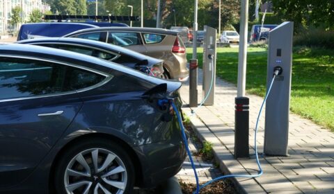 Podpisano porozumienie sektorowe. Stacje ładowania mają powstawać szybciej