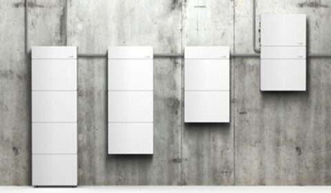 Nowy modułowy falownik i domowa bateria w jednym systemie SolarEdge