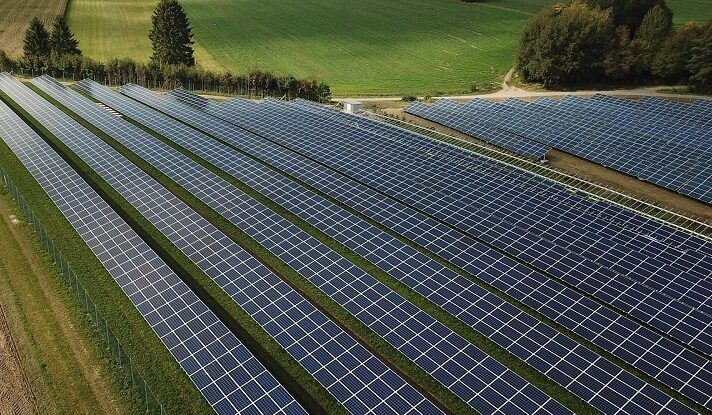 Onde z nowymi umowami na wykonanie farm PV. Zarobi ponad 300 mln zł