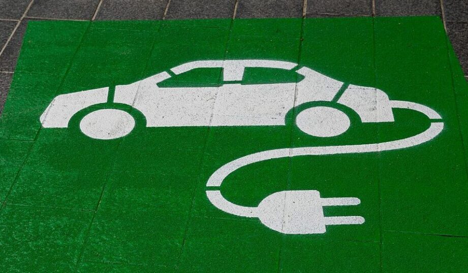 87 tys. punktów ładowania – nowe cele polityki transportowej w Polsce