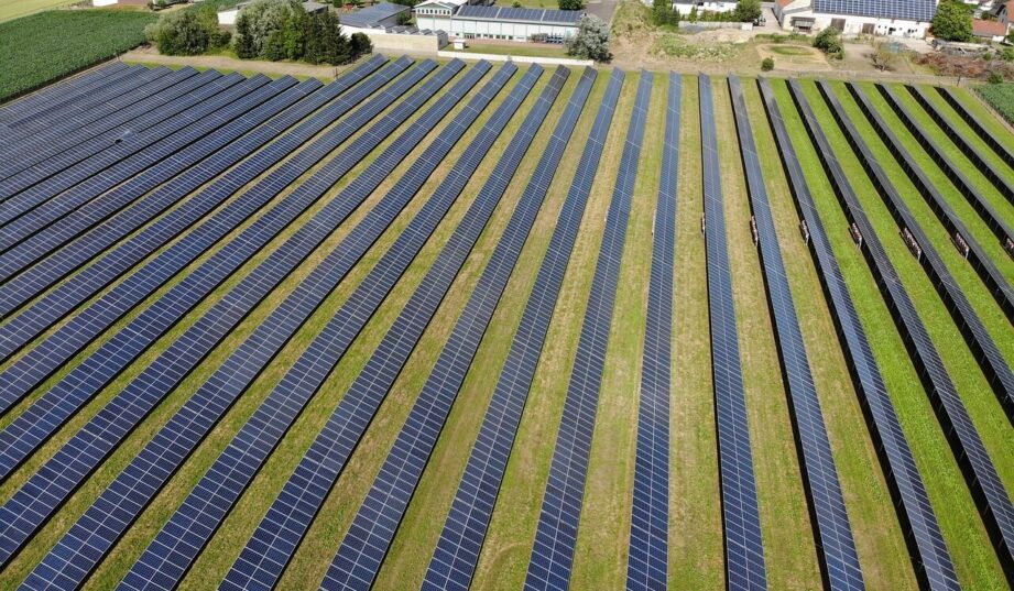 Ponad 100 mln euro na budowę elektrowni fotowoltaicznych w Polsce