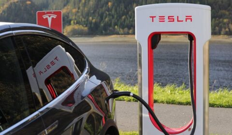 Rekordowy wzrost elektromobilności w Polsce. Co najchętniej kupują Polacy?