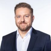 Specjaliści do pracy przy morskich farmach wiatrowych pilnie poszukiwani