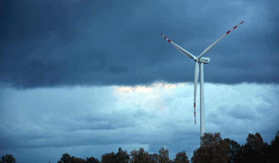 Rekord produkcji energii wiatrowej w Polsce. I rekordowe wyłączenia
