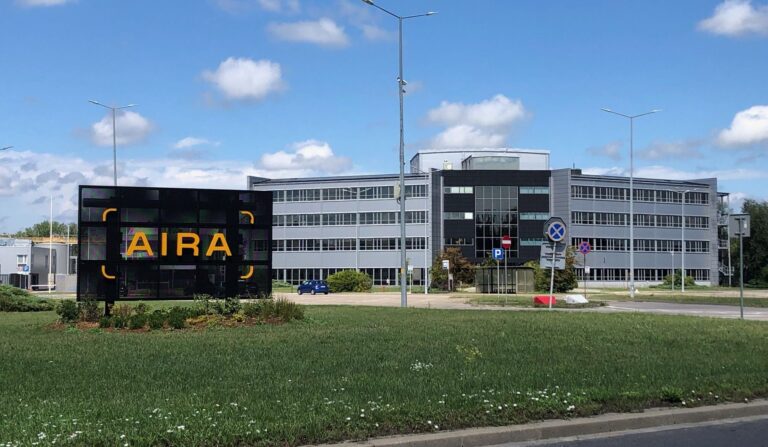 Aira będzie produkować własne falowniki i magazyny energii