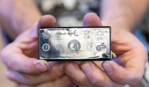 Naukowcy porównali baterie Tesli i BYD. Jakie wysuwają wnioski?