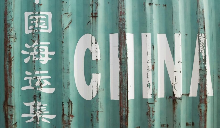 Eksport baterii i magazynów energii z Chin bije rekordy. Większość trafia do UE