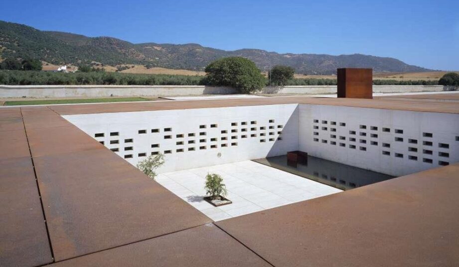 ML System wchodzi z ambitnym projektem na rynek hiszpański