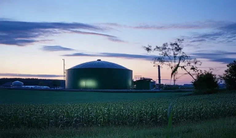 Dotacje na OZE i magazyny energii dla rolnik&oacute;w: 248 wniosk&oacute;w na 1,7 mld zł