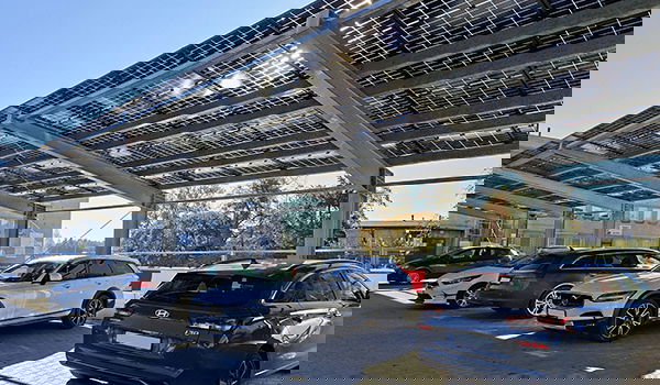 Wiaty parkingowe Tiga-Cynk