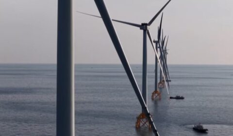 Najgłębiej posadowiona morska farma wiatrowa w Chinach rozpoczęła pracę