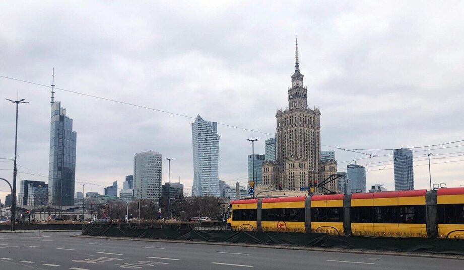 Więcej mieszkańc&oacute;w, więcej mocy &ndash; jak Warszawa dba o ciągłość dostaw energii