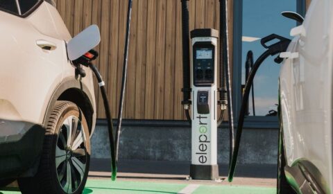 250 nowych hub&oacute;w ładowania elektryk&oacute;w w regionie. Eleport pozyskał 35 mln euro od EBI