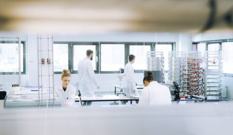 Europejska bateria sodowo-jonowa? Kluczowa fabryka powstanie w Czechach