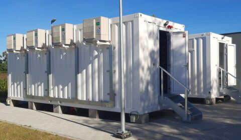 Ponad 300 magazyn&oacute;w energii z warunkami przyłączenia od Energi