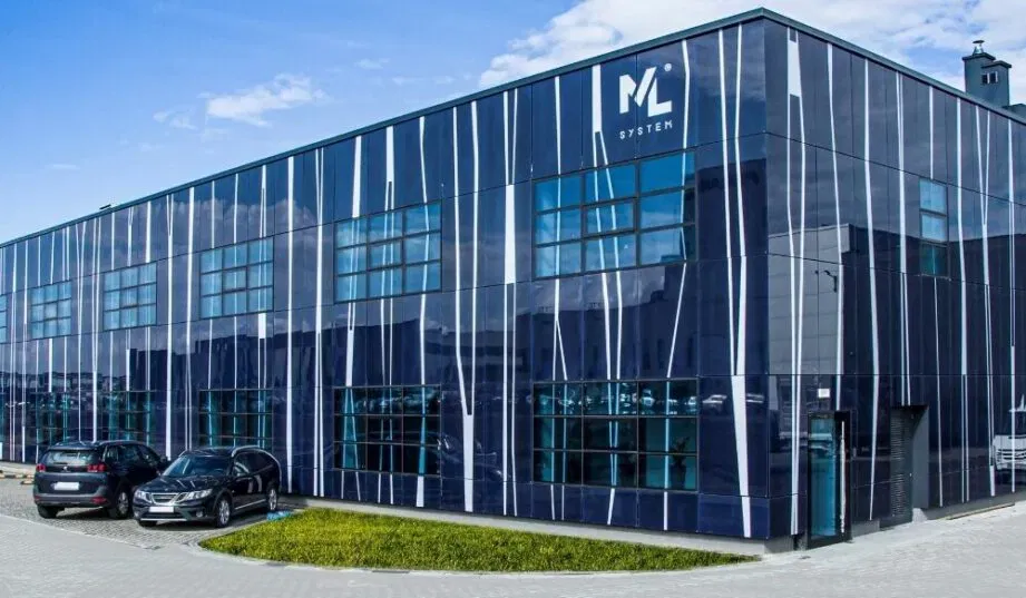 Silny kwartał ML System: polski producent fotowoltaiki znowu na plusie
