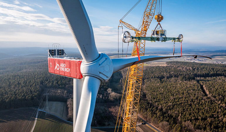 Niemiecki deweloper OZE ma problemy. Czy restrukturyzacja przyniesie efekty?