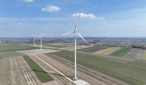 Tauron uruchomił farmę wiatrową i szykuje farmy PV oraz magazyny energii