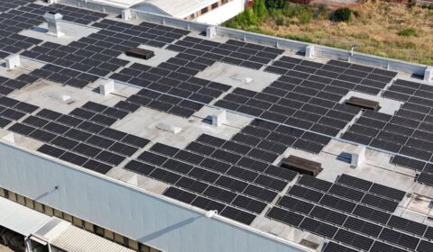 Polskie fabryki D&ouml;hler zasili fotowoltaika w modelu solar-as-a-service