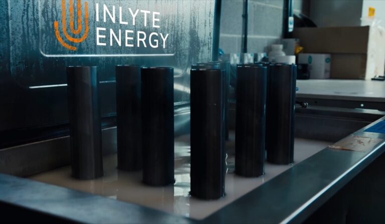 Baterie żelazowo-sodowe zasilą centrum serwerowe