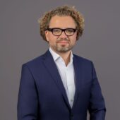 Falowniki pod presją. Jak chronić instalacje OZE przed cyberatakami?